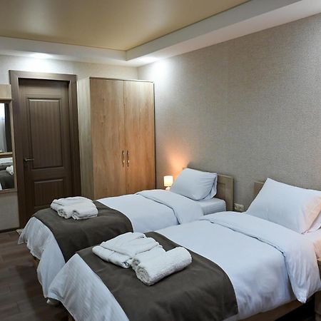 Hotel K124 Kutaisi Eksteriør billede