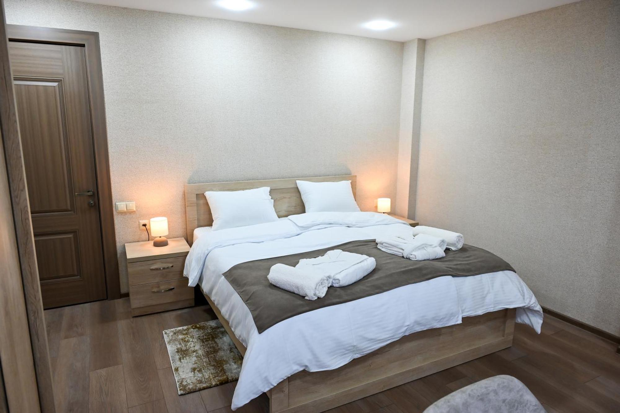 Hotel K124 Kutaisi Eksteriør billede