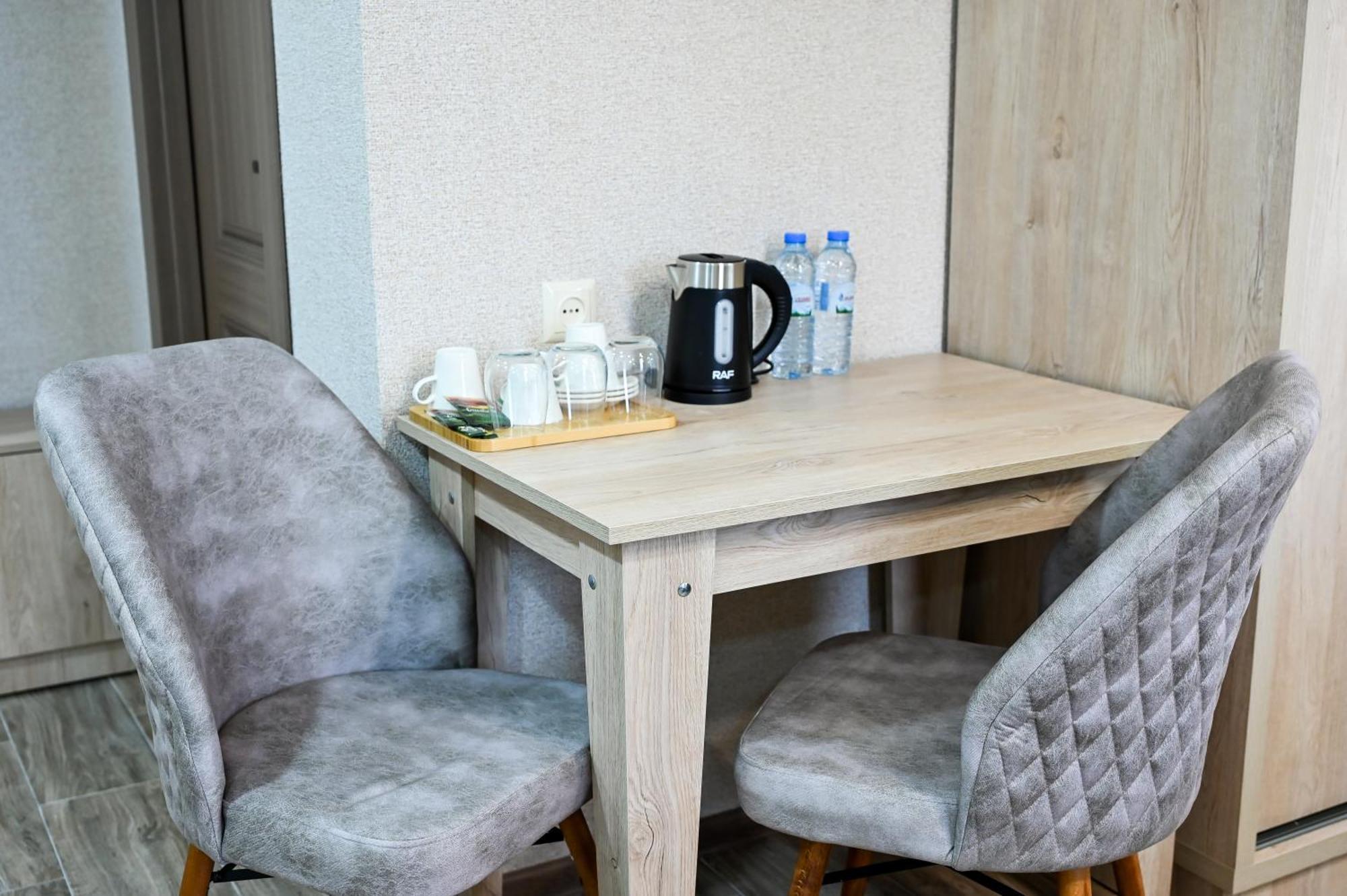 Hotel K124 Kutaisi Eksteriør billede